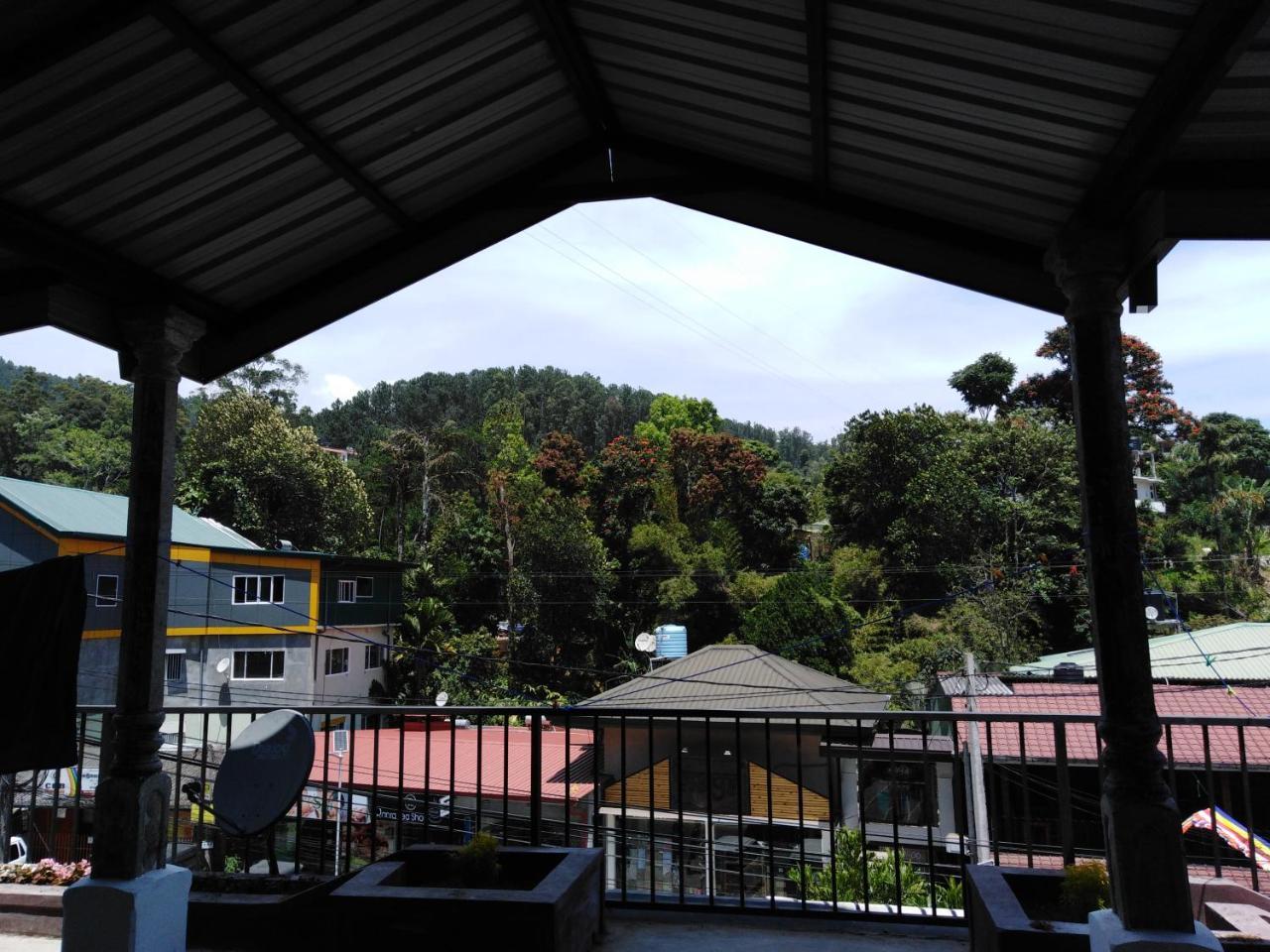 Jade Green Rest Inn Ella Luaran gambar